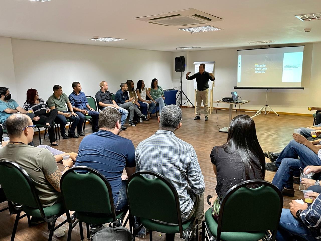 Palestra e treinamento